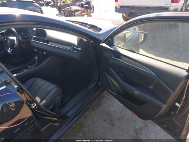 2021 MAZDA MAZDA6 JM1GL1TY5M1609193 Photo 4