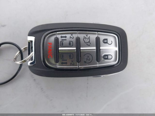 2025 CHRYSLER PACIFICA 2C4RC1BG8SR585028 Photo 10