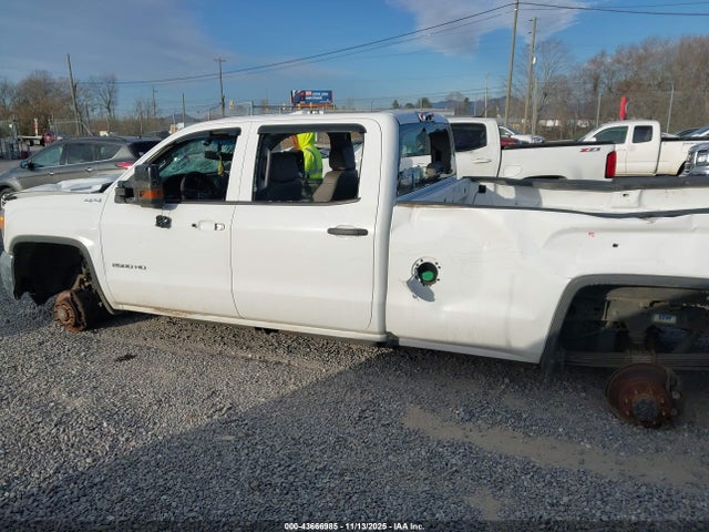 1GT12NEY3KF117646 GMC SIERRA 2500HD