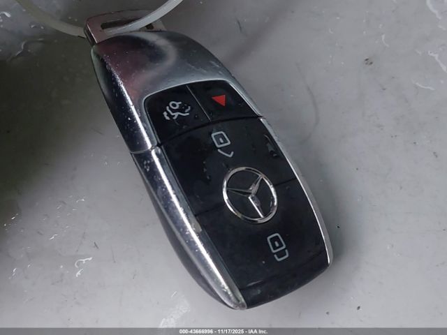 2020 MERCEDES-BENZ CLA 250 WDD5J4GB0LN043994 Photo 10