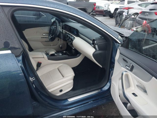 2020 MERCEDES-BENZ CLA 250 WDD5J4GB0LN043994 Photo 4