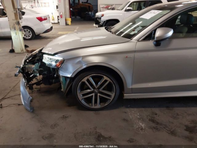 2018 AUDI A3 WAUJ8GFF2J1016243 Photo 5