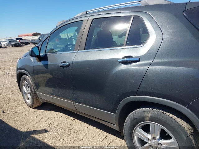 3GNCJLSB8KL250173 Chevrolet Trax Lt