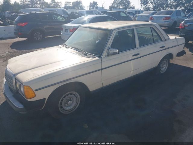 1982 MERCEDES-BENZ 300 WDBAB33A5CB001513 Photo 1