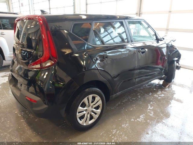 2022 Kia Soul Lx მანქანა იყიდება აუქციონზე, vin: KNDJ23AU2N7173700, აუქციონის ნომერი: 43667183
