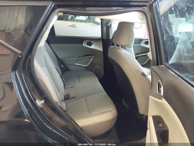 2022 Kia Soul Lx მანქანა იყიდება აუქციონზე, vin: KNDJ23AU2N7173700, აუქციონის ნომერი: 43667183