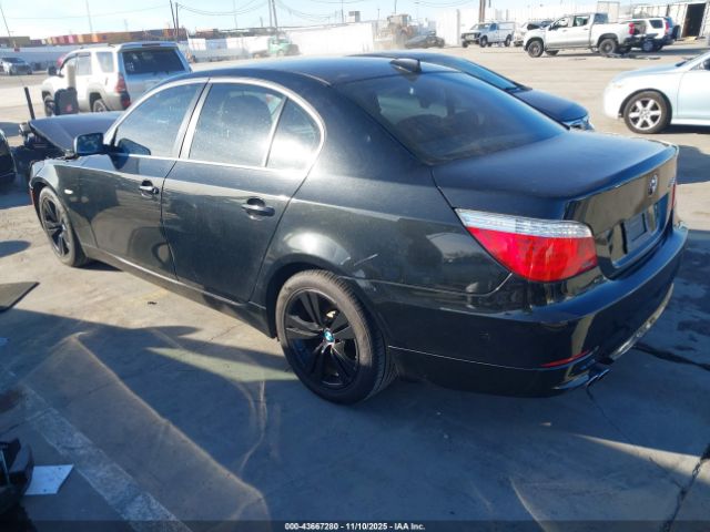 2010 BMW 528I WBANU5C56AC129193 Photo 2