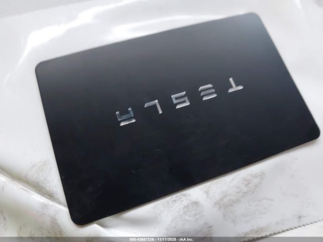 2023 TESLA MODEL S 5YJSA1E52PF499685 Photo 10