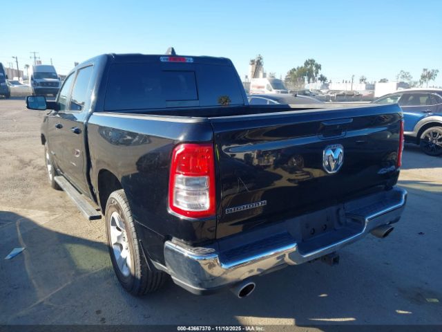2021 RAM 1500 1C6SRFFT3MN643641 Photo 2