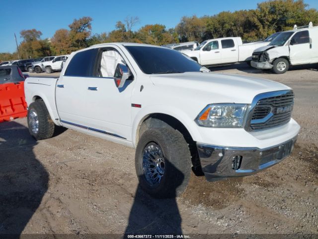 2017 RAM 1500 1C6RR7PM7HS649462