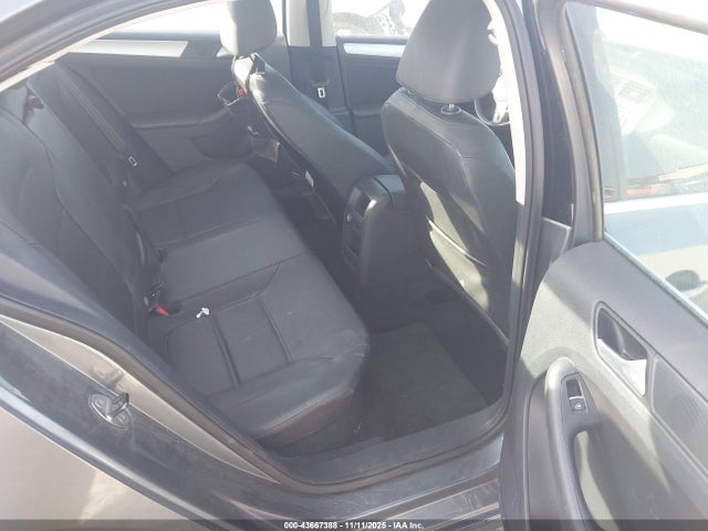 Aukcja sprzedaży 2013 Volkswagen Jetta 2.5l Se, vin: 3VWDX7AJ9DM310824, numer aukcji: 43667388