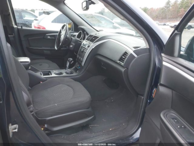 2012 CHEVROLET TRAVERSE 1GNKRGED8CJ187948 Photo 4