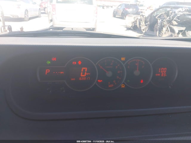 JTLZE4FEXFJ073595 Scion XB