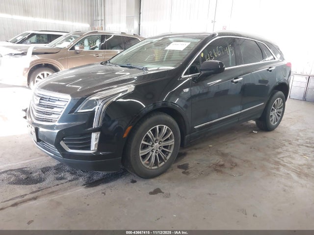 2017 CADILLAC XT5 1GYKNDRS2HZ169766 Photo 1