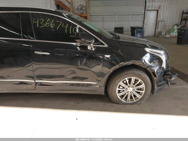 2017 CADILLAC XT5 1GYKNDRS2HZ169766 Photo 5
