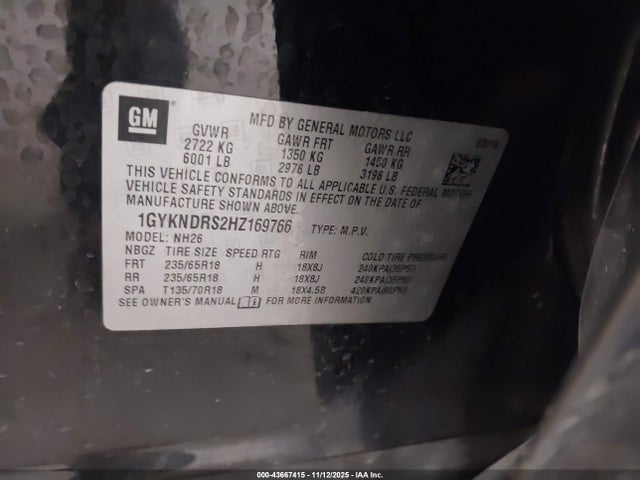 2017 CADILLAC XT5 1GYKNDRS2HZ169766 Photo 8