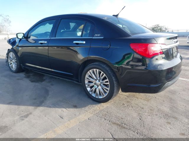 2011 CHRYSLER 200 1C3BC2FG5BN581201 Photo 2