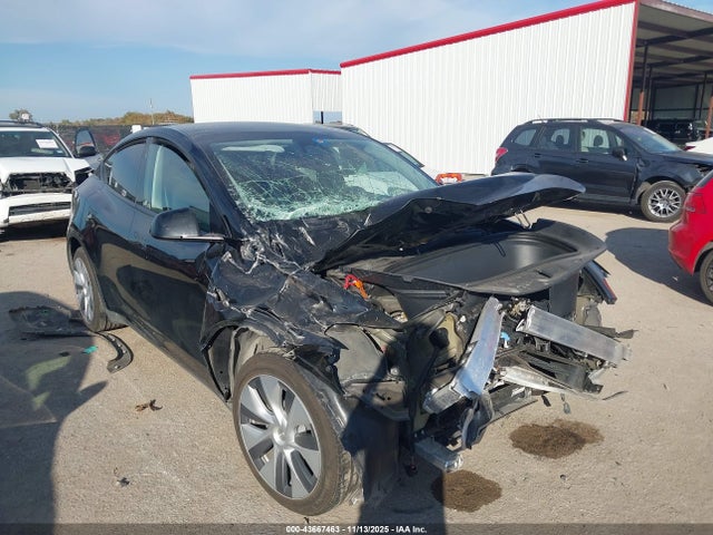 2023 Tesla Model Y Awd/long Range Dual Motor All-wheel Drive მანქანა იყიდება აუქციონზე, vin: 7SAYGDEE9PA151523, აუქციონის ნომერი: 43667463