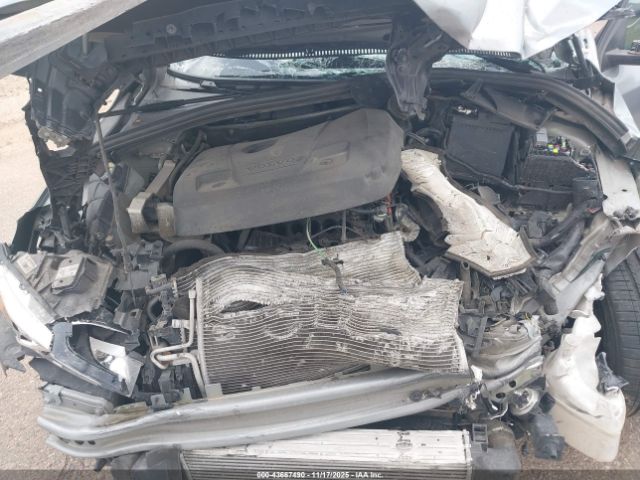 2017 VOLVO S60 YV126MFL5H2421433 Photo 9