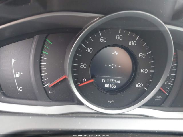 2017 VOLVO S60 YV126MFL5H2421433 Photo 6