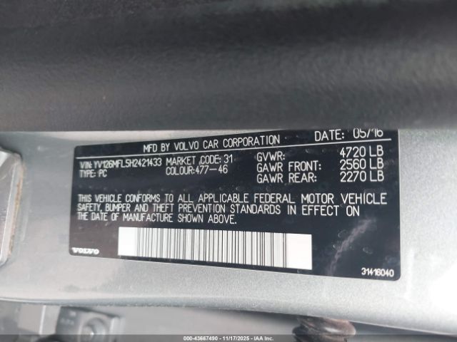 2017 VOLVO S60 YV126MFL5H2421433 Photo 8