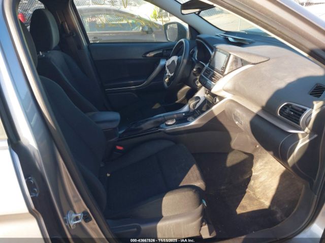 2019 MITSUBISHI ECLIPSE CROSS JA4AT3AA8KZ035009 Photo 4