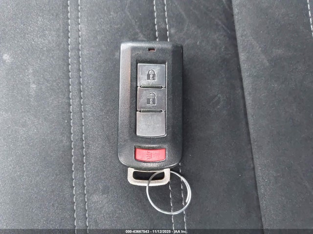 2020 MITSUBISHI OUTLANDER JA4AZ3A30LZ030789 Photo 10