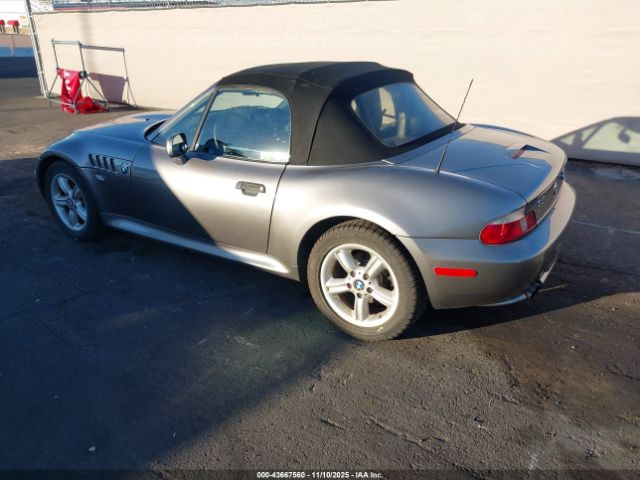 2001 BMW Z3 WBACN33451LK48188 Photo 2