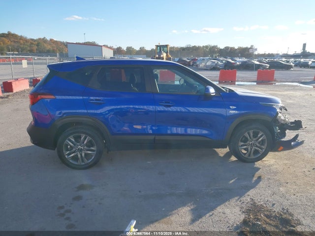 Продажа на аукционе авто 2023 Kia Seltos Lx, vin: KNDEPCAA2P7389977, номер лота: 43667564
