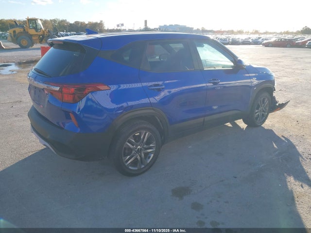 Продажа на аукционе авто 2023 Kia Seltos Lx, vin: KNDEPCAA2P7389977, номер лота: 43667564