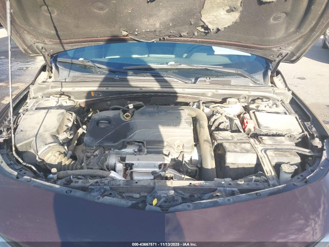 1G1ZD5ST7LF107069 Chevrolet Malibu Fwd Lt