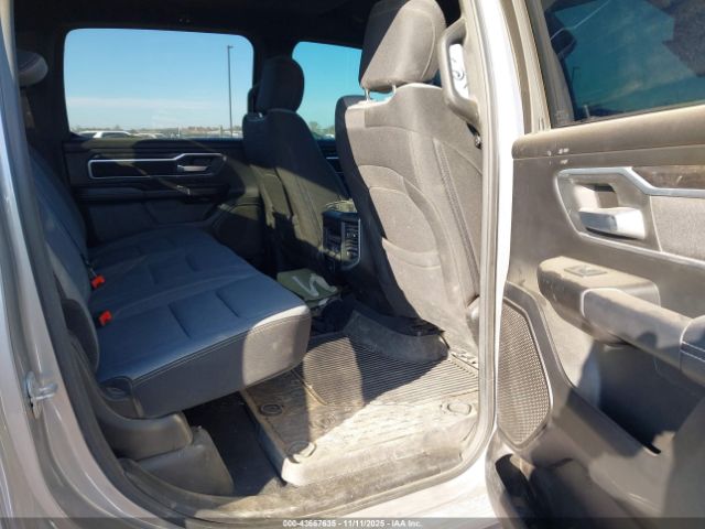 2023 RAM 1500 1C6SRFFT4PN702734 Photo 7