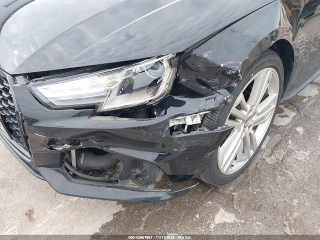 2017 AUDI A4 WAUDNAF45HN048141 Photo 5