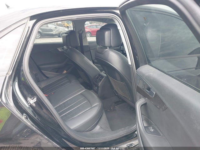 2017 AUDI A4 WAUDNAF45HN048141 Photo 7