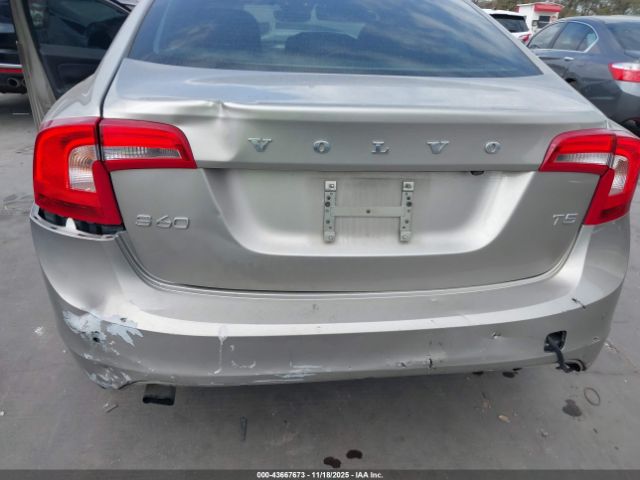 2016 VOLVO S60 YV126MFK3G1394731 Photo 5