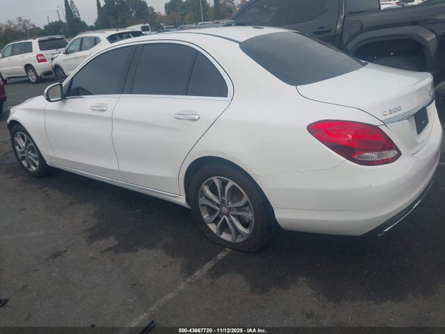 Mercedes-Benz C 300 2016 55SWF4JB6GU156330 Image 3