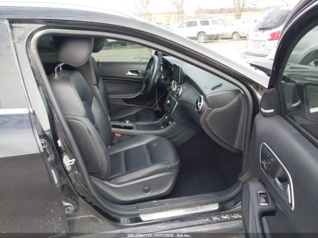 2015 MERCEDES-BENZ GLA 250 WDCTG4EB7FJ146032 Photo 4