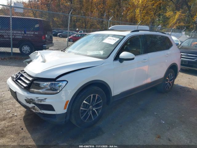 2020 VOLKSWAGEN TIGUAN 3VV2B7AX0LM058829 Photo 1