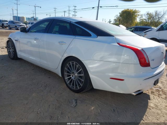 2012 JAGUAR XJ SAJWA1GE7CMV28678 Photo 2