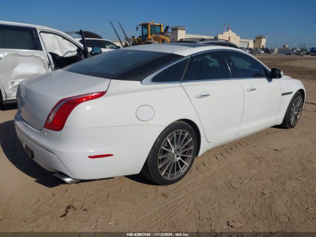 2012 JAGUAR XJ SAJWA1GE7CMV28678 Photo 3