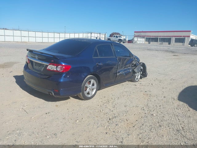 2013 TOYOTA COROLLA 2T1BU4EE8DC127647 Photo 3