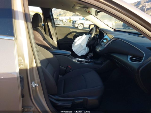 2024 CHEVROLET MALIBU 1G1ZD5ST9RF238318 Photo 4