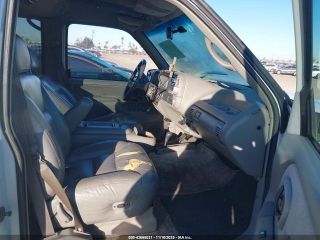 1995 CHEVROLET SUBURBAN 1GNFK16K1SJ454796 Photo 4