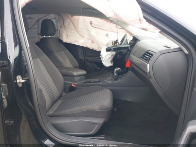 2023 VOLKSWAGEN JETTA 3VW5M7BU3PM020590 Photo 4