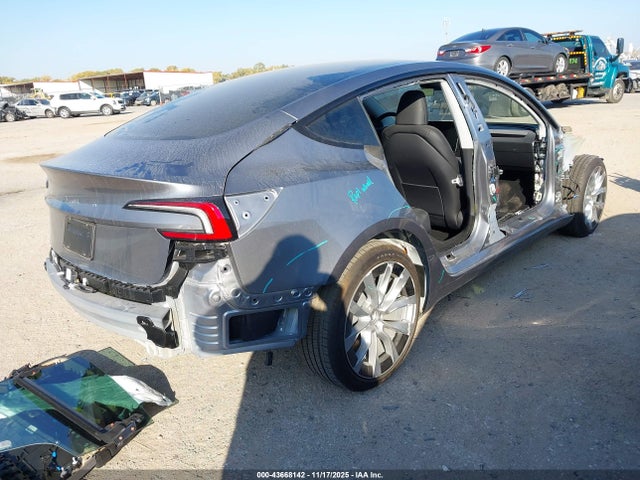 2025 TESLA MODEL 3 5YJ3E1EA6SF997953 Photo 3