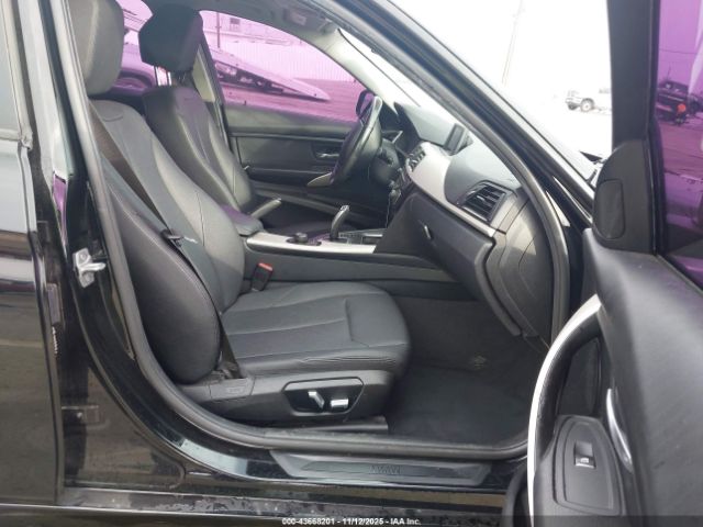 2017 BMW 320I WBA8E1G33HNU17506 Photo 4