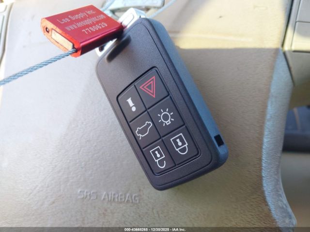 2010 VOLVO XC60 YV4992DZ6A2125749 Photo 10