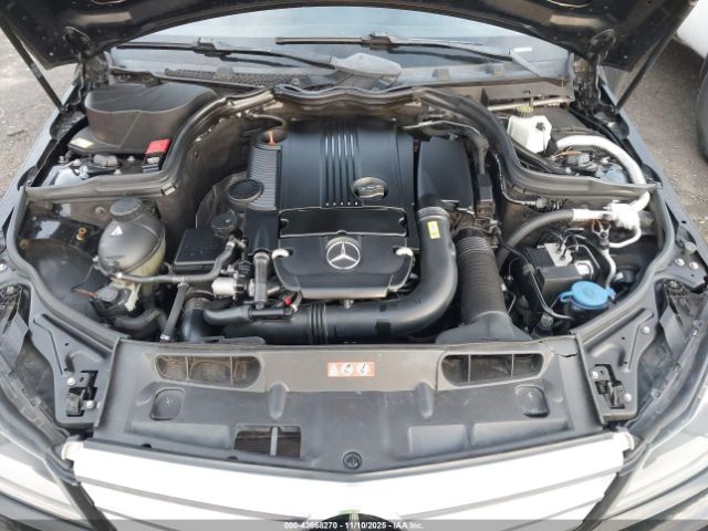 2013 MERCEDES-BENZ C 250 WDDGF4HB8DR293955 Photo 9