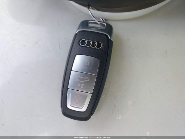 2025 AUDI A3 WAUGUDGY0SA062837 Photo 10