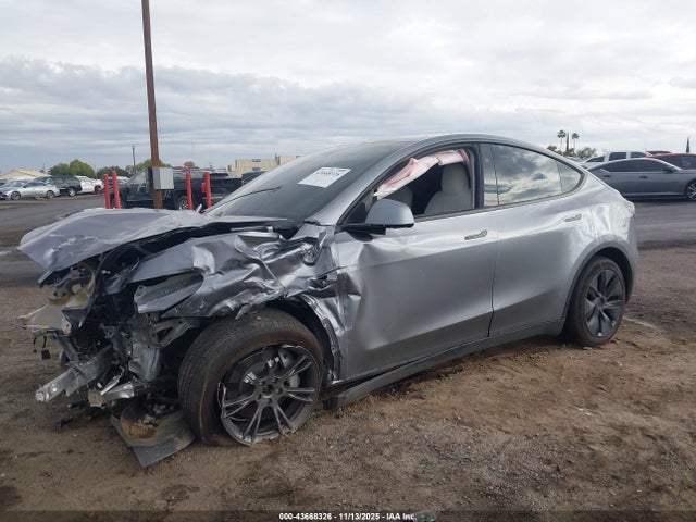 2025 TESLA MODEL Y 7SAYGDEE0SF297224 Photo 1